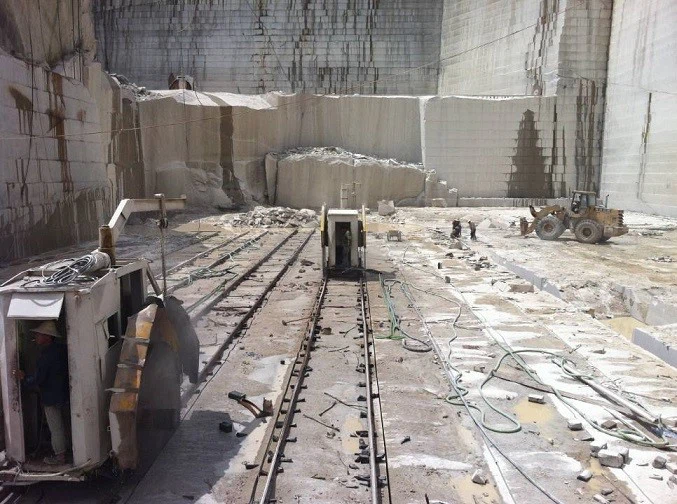 double-blade-quarry-machine double-blade-quarry-machine